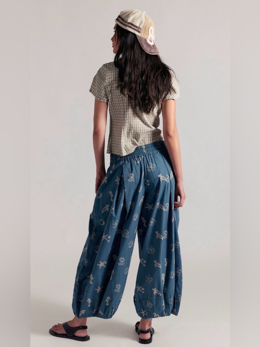Moonflower printed pull-on balloon Pants NWOT under the sea - Picture 8 of 8